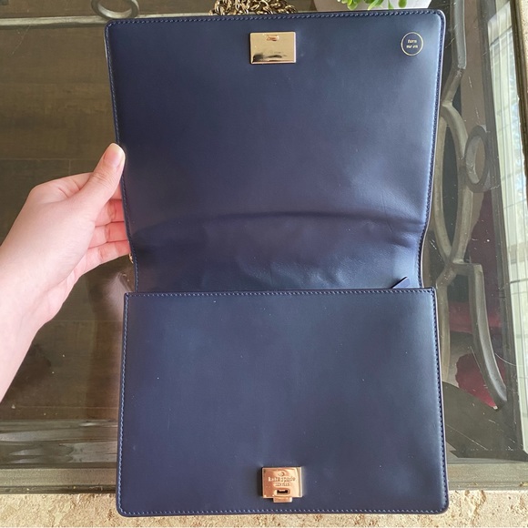 SOLD ON CURTSY - Picture 7 of 15